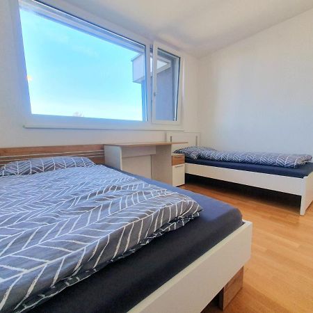 Near Lake Two Bedroom Duplex Apartment Wien Eksteriør billede