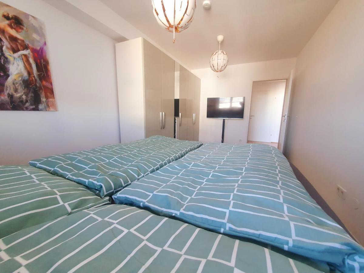 Near Lake Two Bedroom Duplex Apartment Wien Eksteriør billede